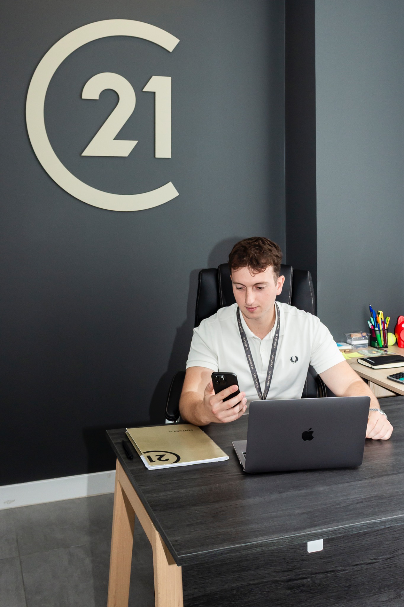 José Carlos Fernández Aragüez realizando valoración de propiedades en Costa del Sol